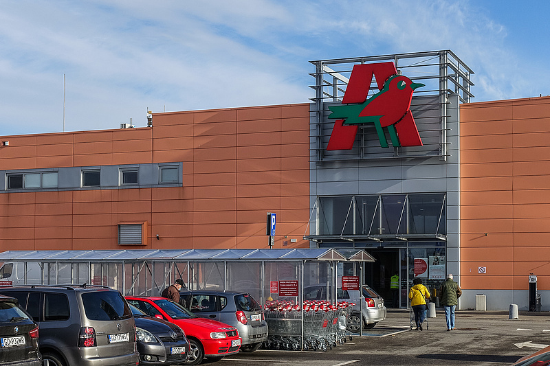 Óriási akciózásba kezdett az Auchan, hétezer termék lett olcsóbb