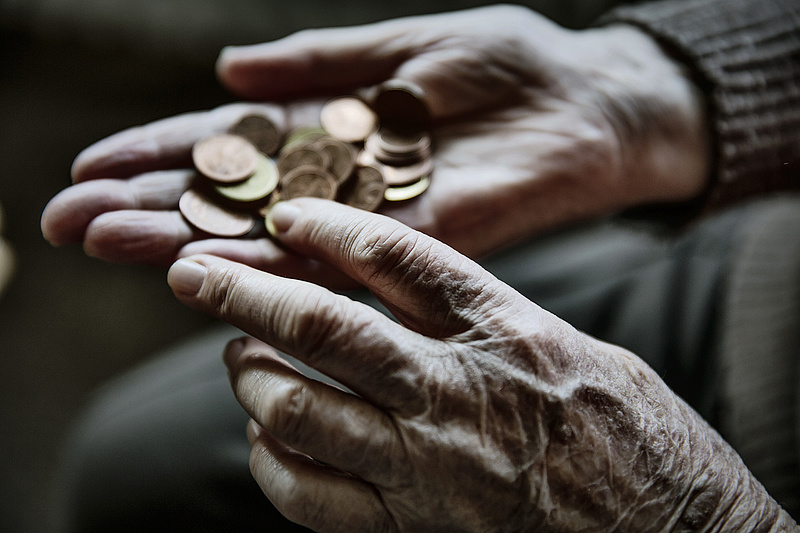 Évi 1,8 százalék – az elmúlt 20 évben ennyivel emelkedtek a nyugdíjak
