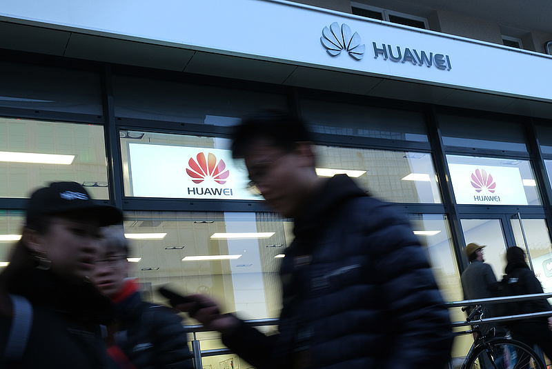 Már idén piacra dobja a Huawei az 5.5 G-t 