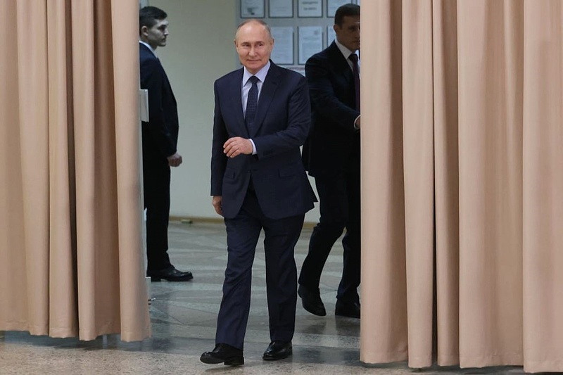 Csak egy módon bukhatna meg Putyin