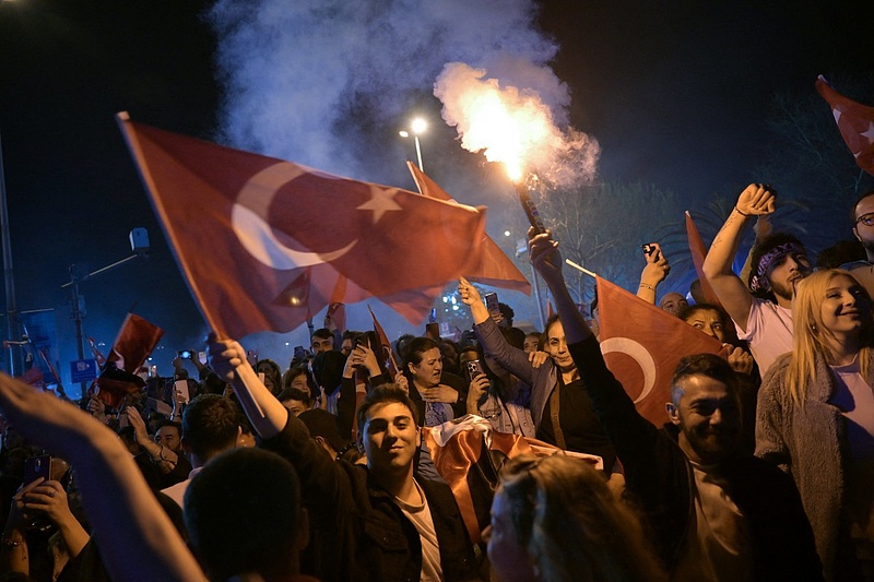 Kegyetlenül elverték Erdogan pártját az önkormányzati választásokon
