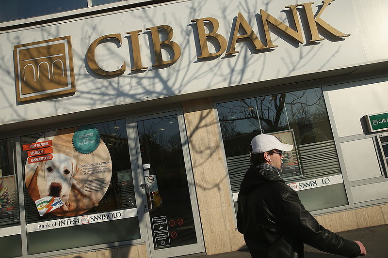 A sikertelen tranzakciókat is elkönyvelte a magyar bank, de estére megoldódott a probléma