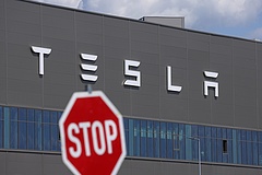 Karcsúsítja gyárait a Tesla, ezrek kerülnek utcára a németeknél