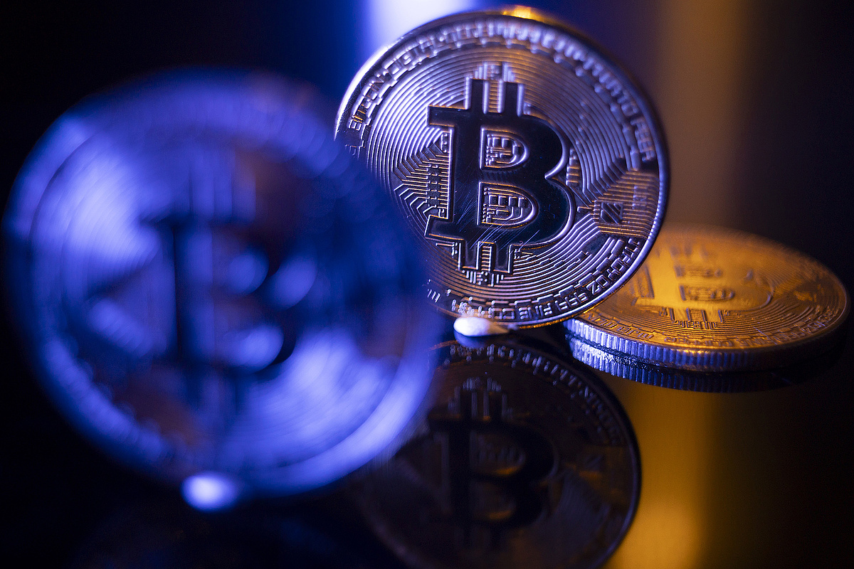 Nem kripta: kripto! Hétvégén feltámadhat a Bitcoin