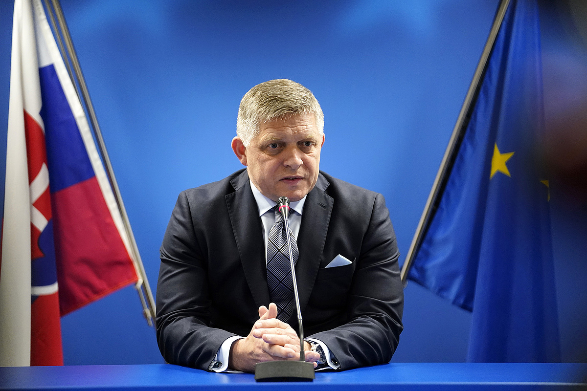 Robert Fico kezében a szlovák közmédia