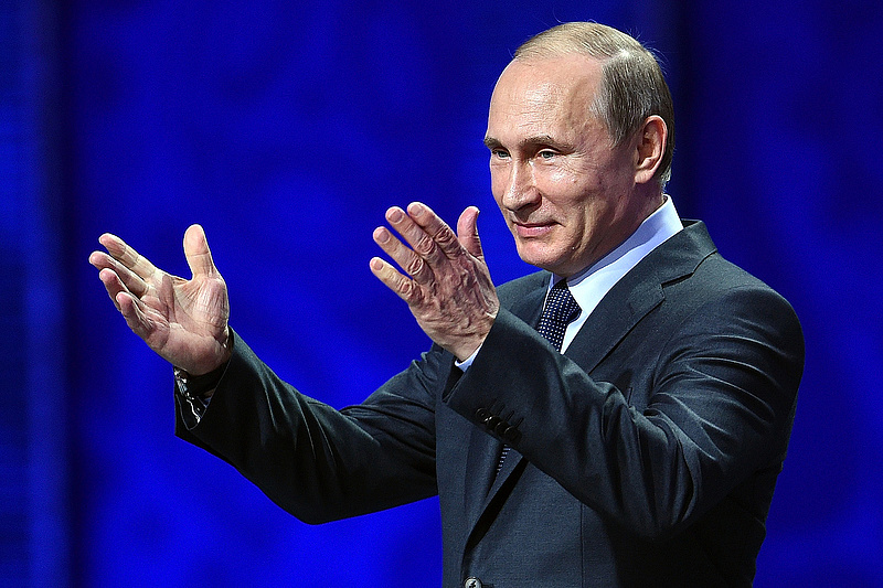 Putyin különleges hadgyakorlatot rendel el, egyre közelebb a nyugat elleni háború