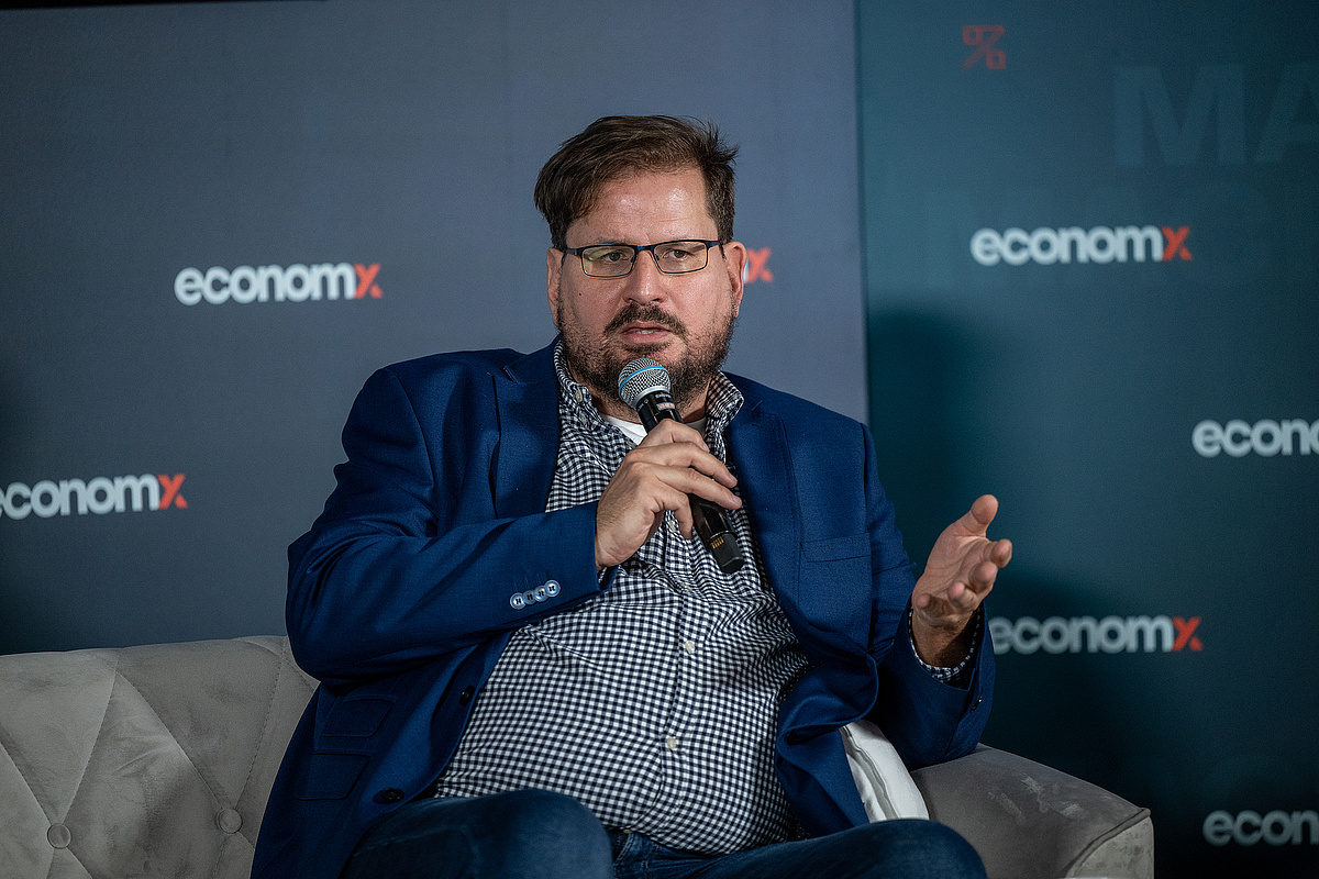 Pogátsa Zoltán: Orbán Viktor politikája „nem szolgálja Magyarország érdekeit”