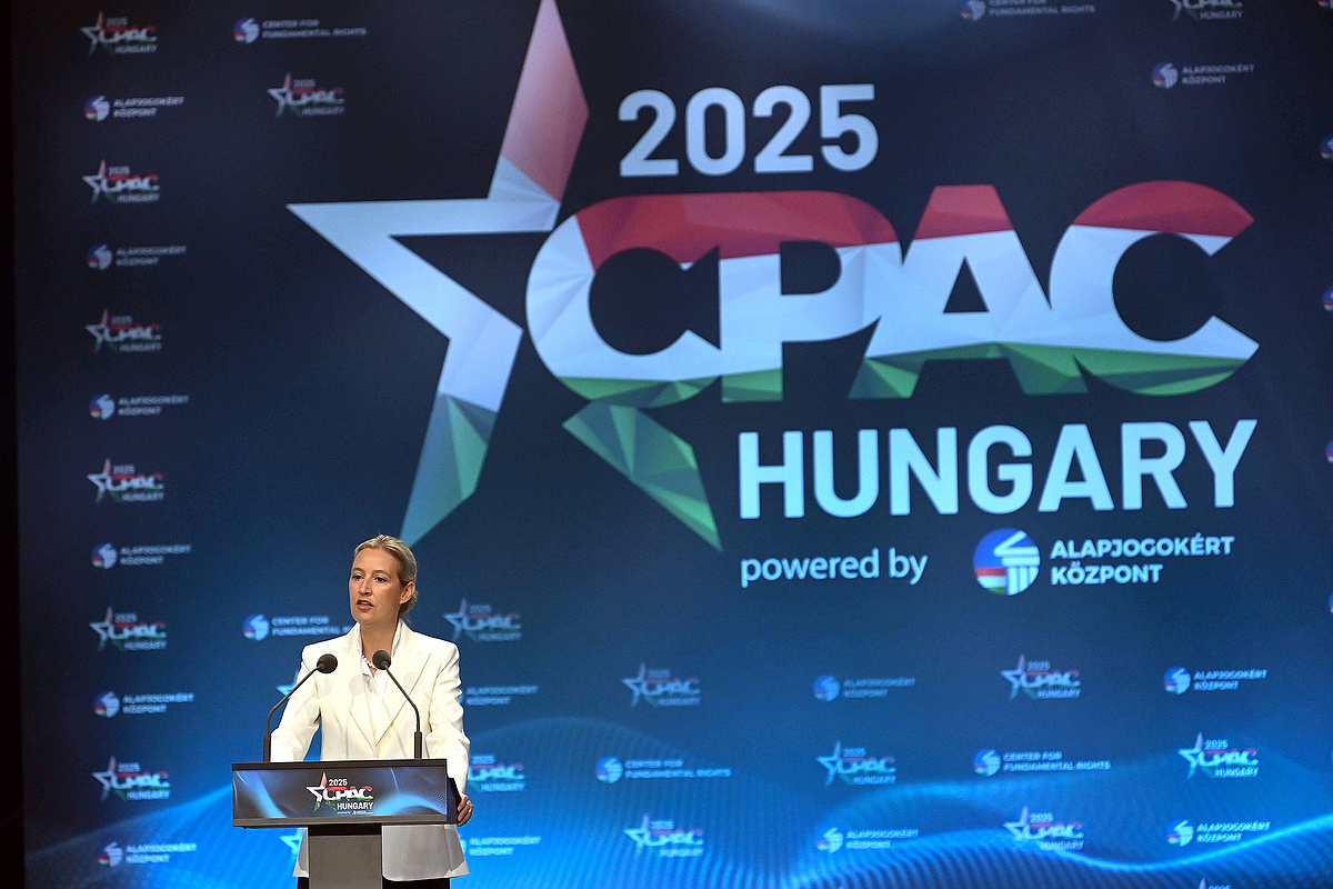 Eltörölné a tankötelezettséget és lebutítaná a köztévét a kormányfőjelölt