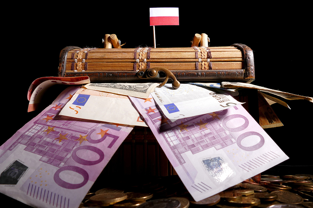 Trónfosztott lehet az EU vezető országa, egyre zöldebb a szomszéd fűje