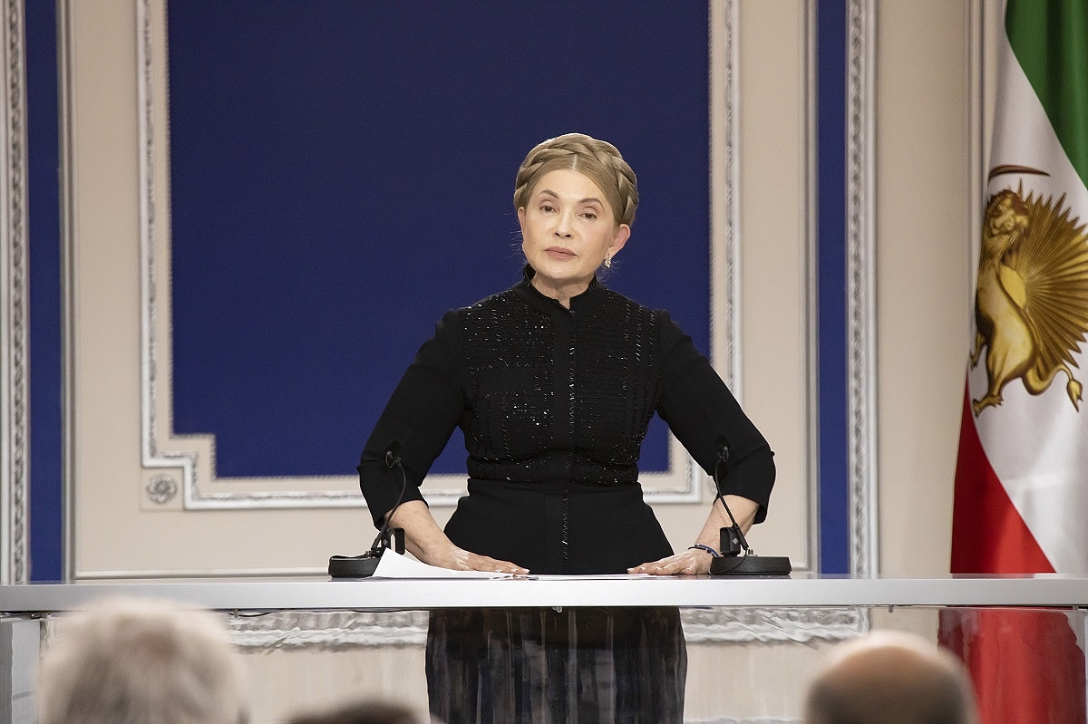 Tovább megy a gőzhenger Ukrajnában: Zelenszkij bizalmasai után Julija Timosenkóra csaptak le a nyomozók