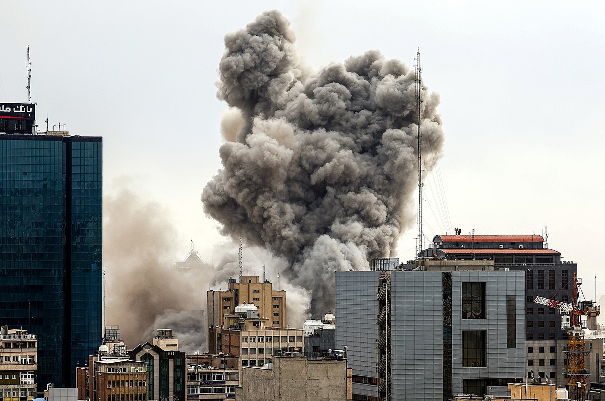 Végletesen megosztja Európát a robbanásig feszült iráni helyzet