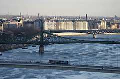 Villamos is lesz az új Duna hídon