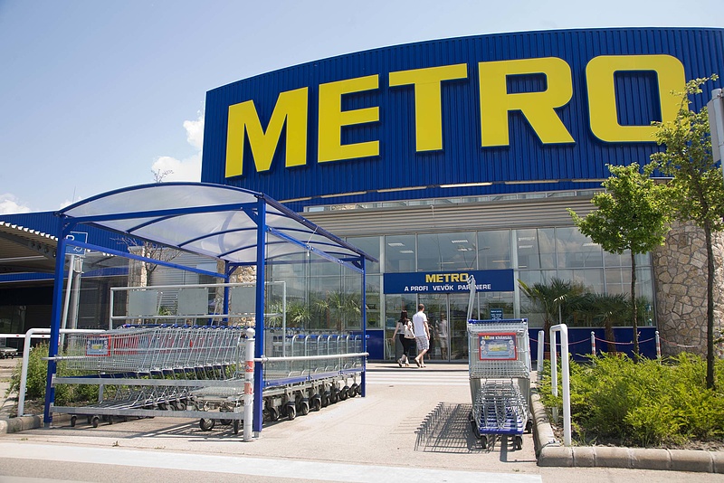 A bankolás és a vásárlás is olcsóbb lehet az új Metro-applikációval 