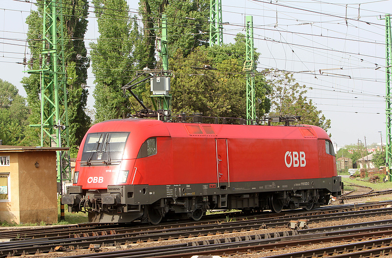 A villamosítással folytatódik a Szombathely-Kőszeg közötti vasútvonal felújítása