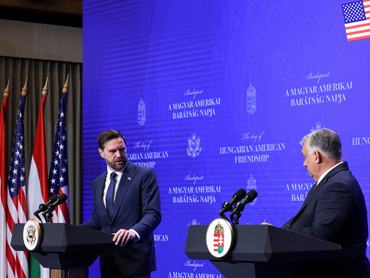 J. D. Vance és Orbán Viktor közös sajtótájékoztatót tart Budapesten 2026. április 7-én