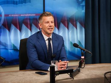 Magyar Péter a Kossuth rádió műsorában beszél 2026. április 15-én