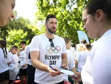 Berki Krisztián olimpiai bajnok tornász az Olimpia Napja alkalmából rendezet családi sportnapon a Városligetben 2026. június 20-án