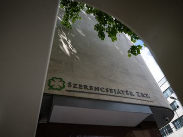 A Szerencsejáték Zrt. épülete a budapesti Csalogány utcában