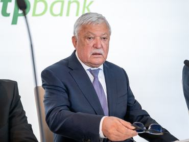 Csányi Sándor az OTP Bank közgyűlésén 2026. április 17-én