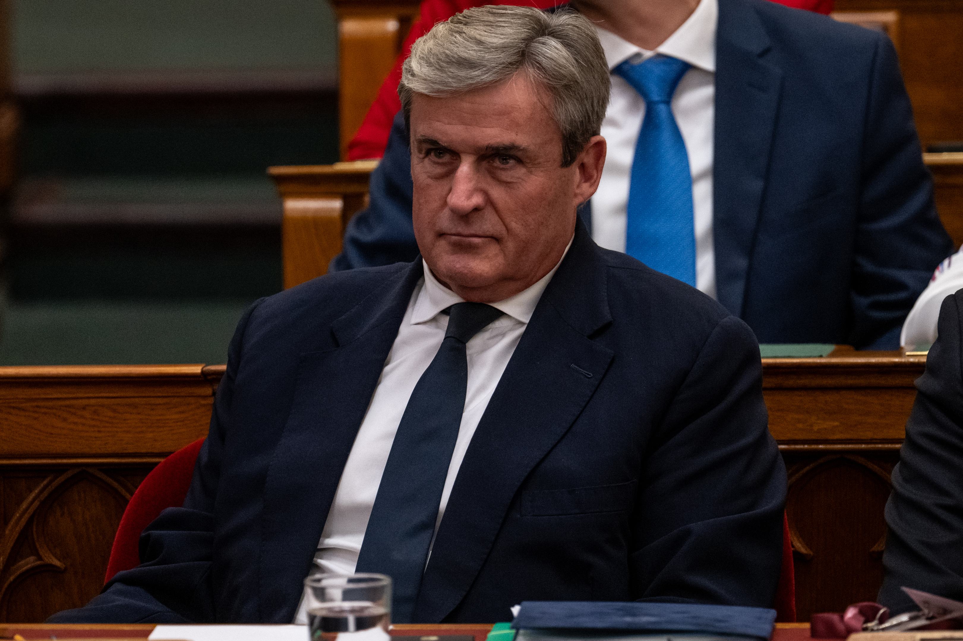Kapitány István döntött: a paksi atomerőmű elkezdte visszaemelni a teljesítményét