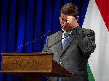 Gulyás Gergely, a Miniszterelnökséget vezető miniszter a Kormányinfó sajtótájékoztatón a Karmelita kolostorban 2026. március 26-án.