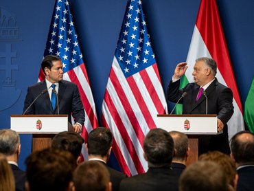 Ide még lehet hasznos infókat írni, pl ezt használd az MTI-s helyett, mert ez saját kép