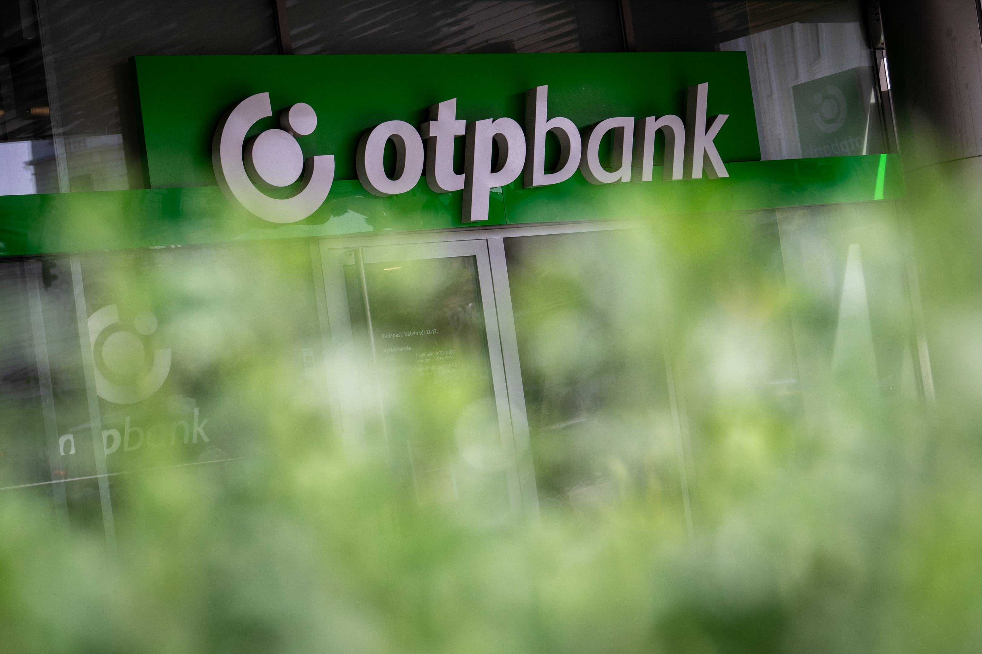 Három hajnali leállás az OTP-nél: májusban és júniusban is korlátozások várhatók — image 1