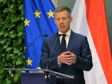 Budapest, 2026. május 19.Magyar Péter miniszterelnök rendkívüli sajtótájékoztatót tart a kegyelmi ügyben megismert információkról a Miniszterelnökségen 2026. május 19-én.MTI/Szigetváry Zsolt