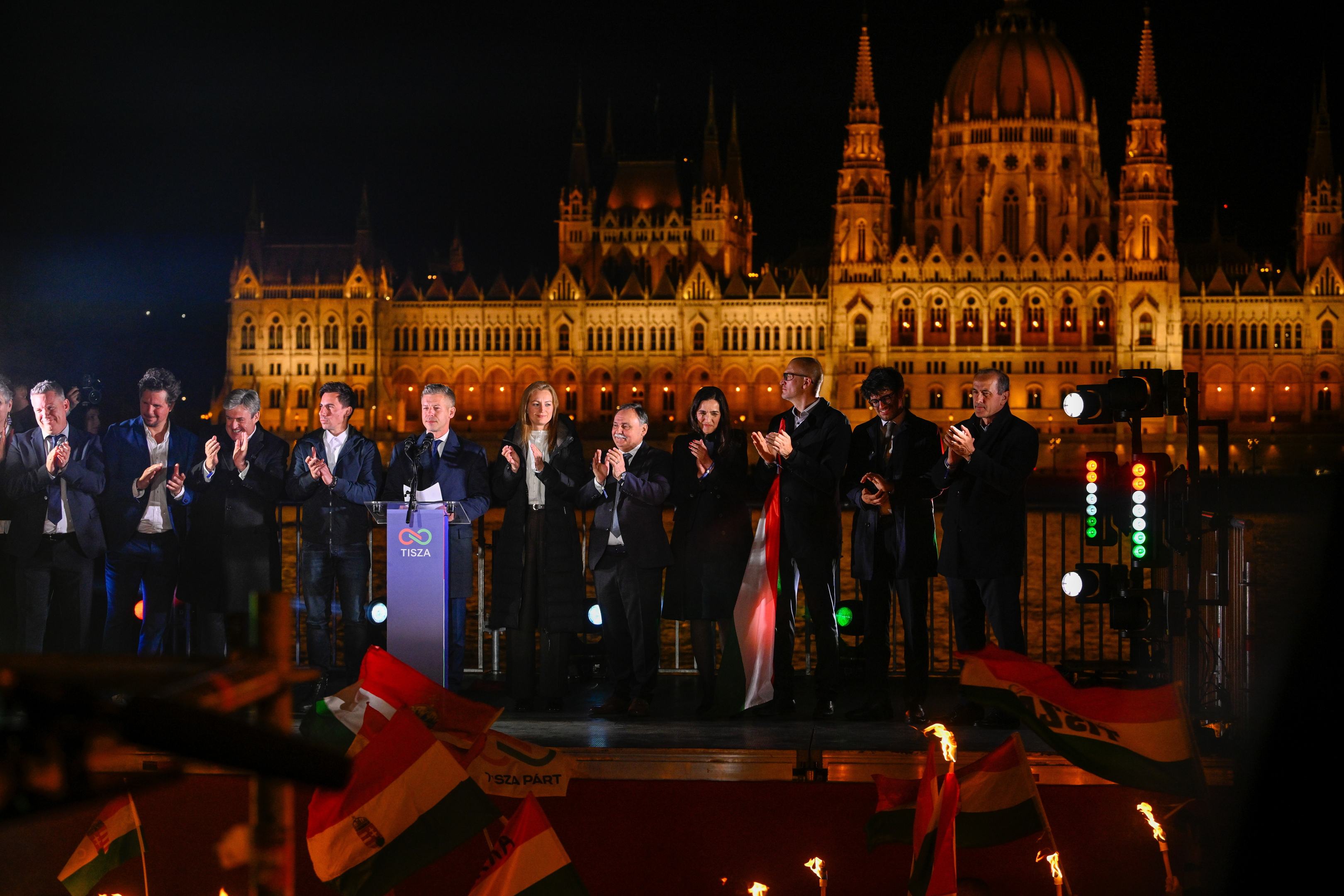 Fordíthatnak még pár körzetet a mandátumharcban? Ezek a legszorosabb, most még billegő egyéni körzetek