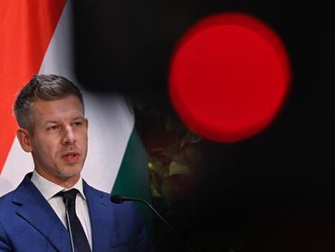 Budapest, 2026. május 18.Magyar Péter miniszterelnök a kormányülés után tartott sajtótájékoztatón a Miniszterelnökségen 2026. május 18-án.MTI/Hegedüs Róbert
