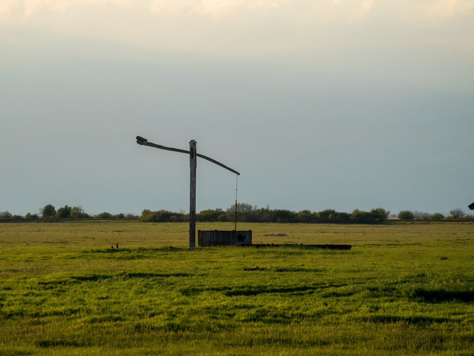 Lángol a Hortobágyi Nemzeti Park területe