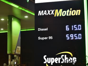 A petrol station displays the government-mandated maximum price of petrol at 595 Forints and diesel at 615 Huf in Budapest, Hungary, on March 10, 2026. A price cap comes into immediate effect today due to soaring oil prices caused by rising tensions in the Middle Eastern region. The new price cap is called ''Protected price'' and is announced by Hungarian Prime Minister Viktor Orban (not pictured) yesterday afternoon. (Photo by Balint Szentgallay/NurPhoto via Getty Images)
