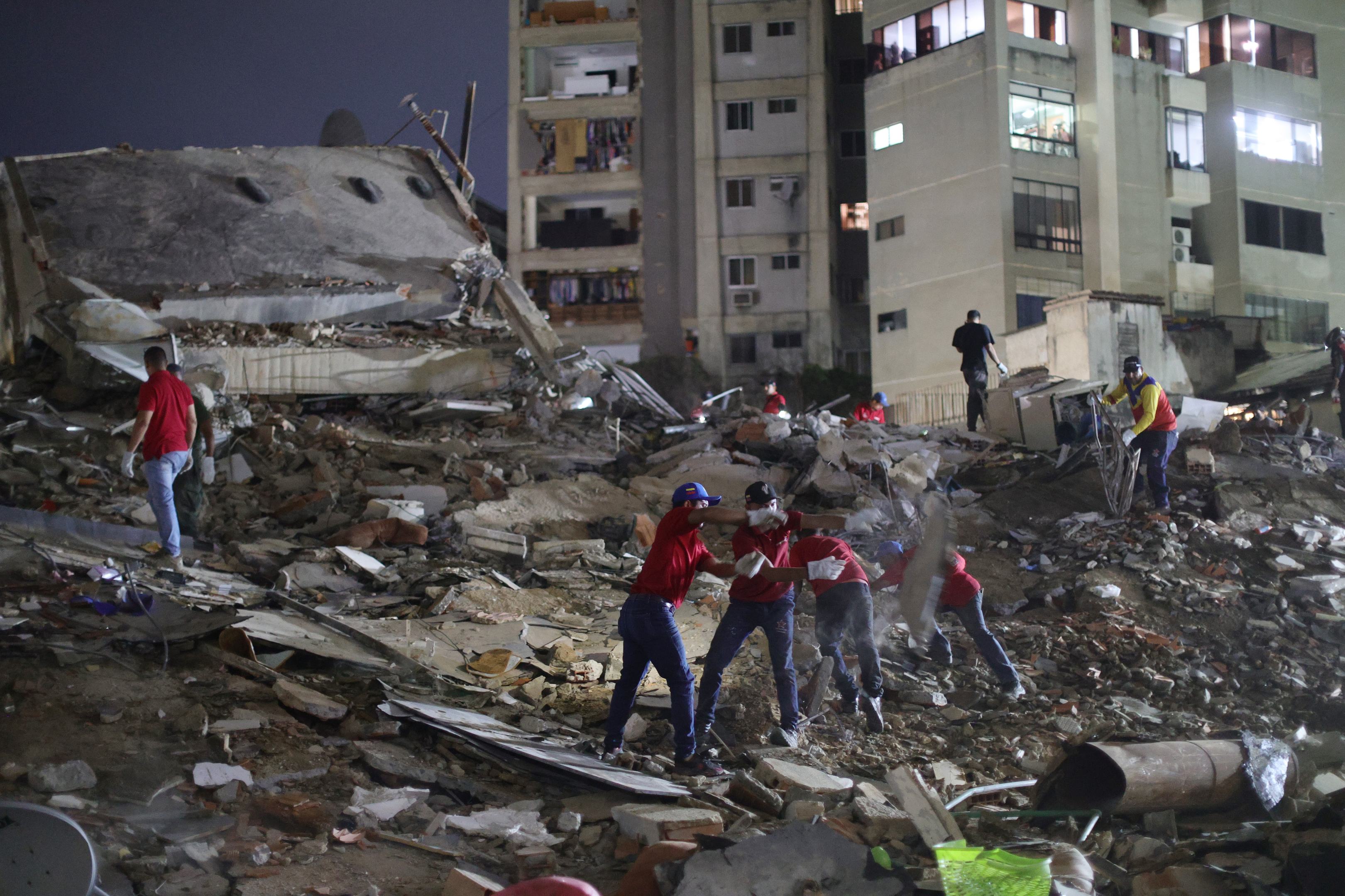 Pokol Venezuelában: több mint 200 halott, több ezer sérült