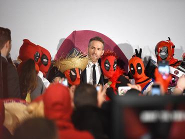 NEW YORK, NY - FEBRUARY 08: Actor Ryan Reynolds attends the "Deadpool" fan event at AMC Empire Theatre on February 8, 2016 in New York City. (Photo by Nicholas Hunt/Getty Images)