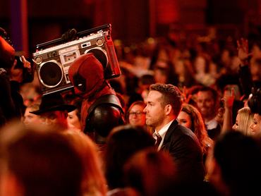 BURBANK, CALIFORNIA - APRIL 09: Actor Ryan Reynolds walks onstage to accept Best Comedic Performance for 'Deadpool' during the 2016 MTV Movie Awards at Warner Bros. Studios on April 9, 2016 in Burbank, California. MTV Movie Awards airs April 10, 2016 at 8pm ET/PT. (Photo by Kevork Djansezian/Getty Images)