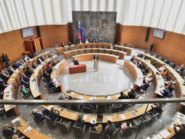 Janez Jansa szlovén kormányfőjelölt kinevezéséről szavaznak parlamenti képviselők Ljubljanában 2026. május 22-én