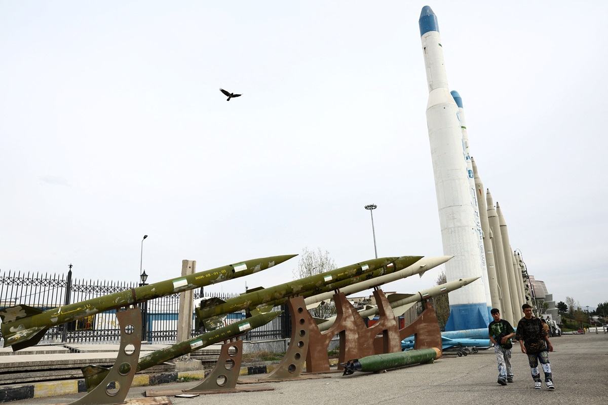 Rejtély Hamenei körül: él még az iráni vezető?