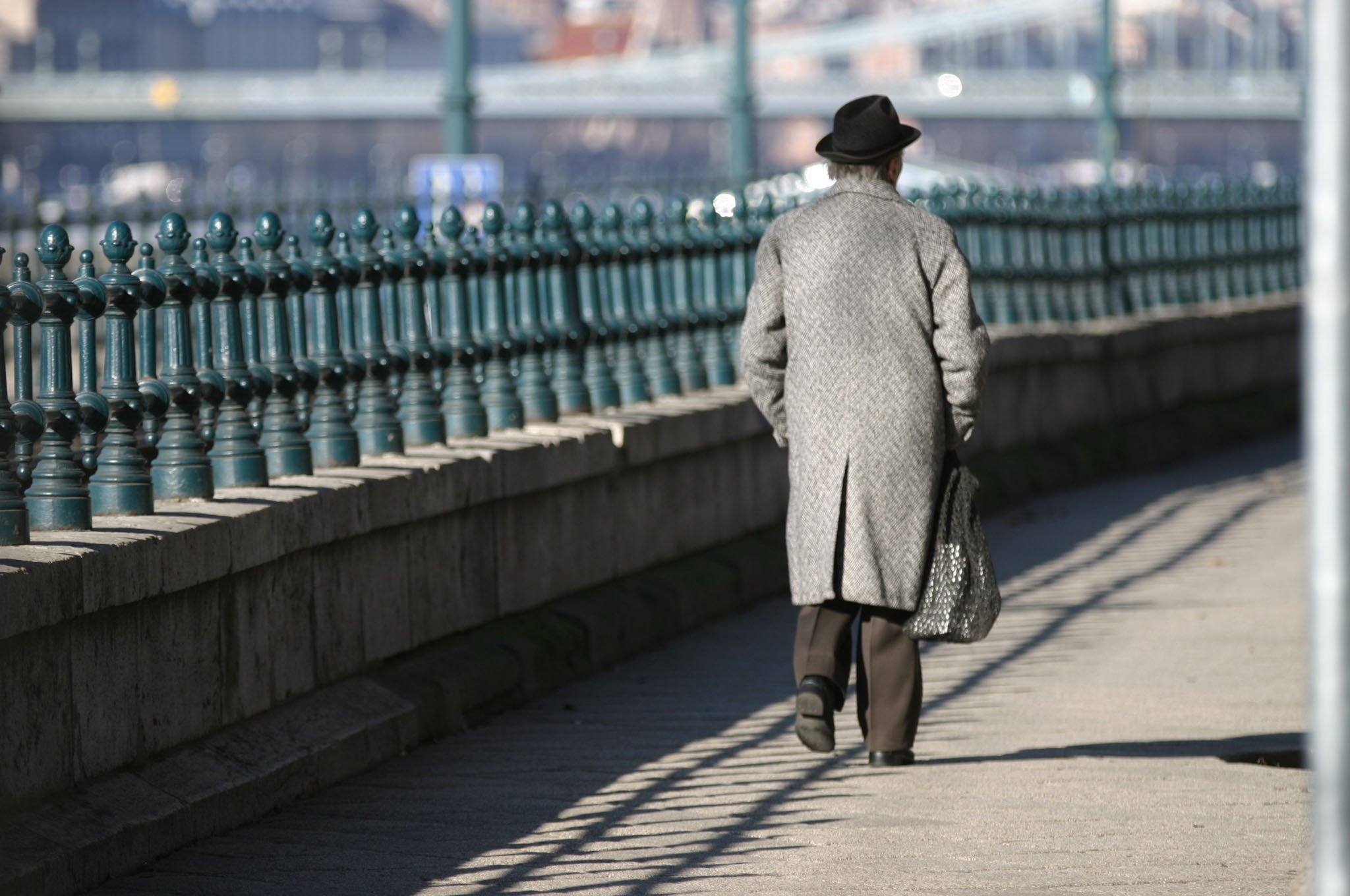 A szakértő szerint veszélyes lehet a Tisza nyugdíjötlete