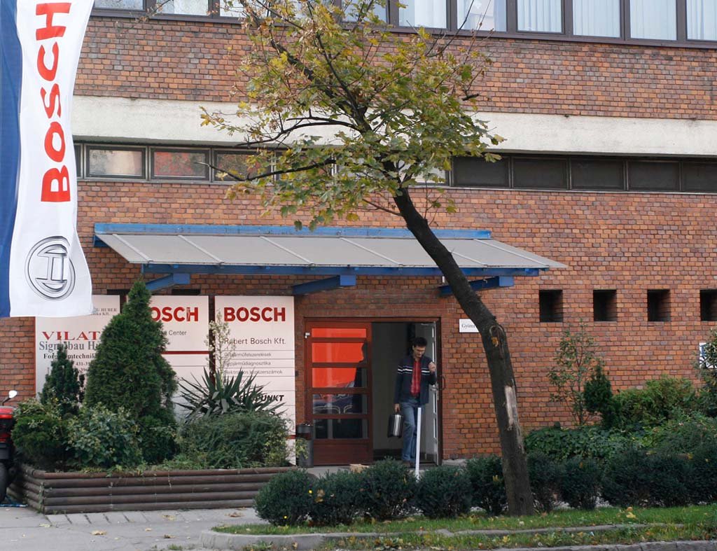 Profitzuhanás után jön a váltás: új vezérigazgatóval folytatja a Bosch