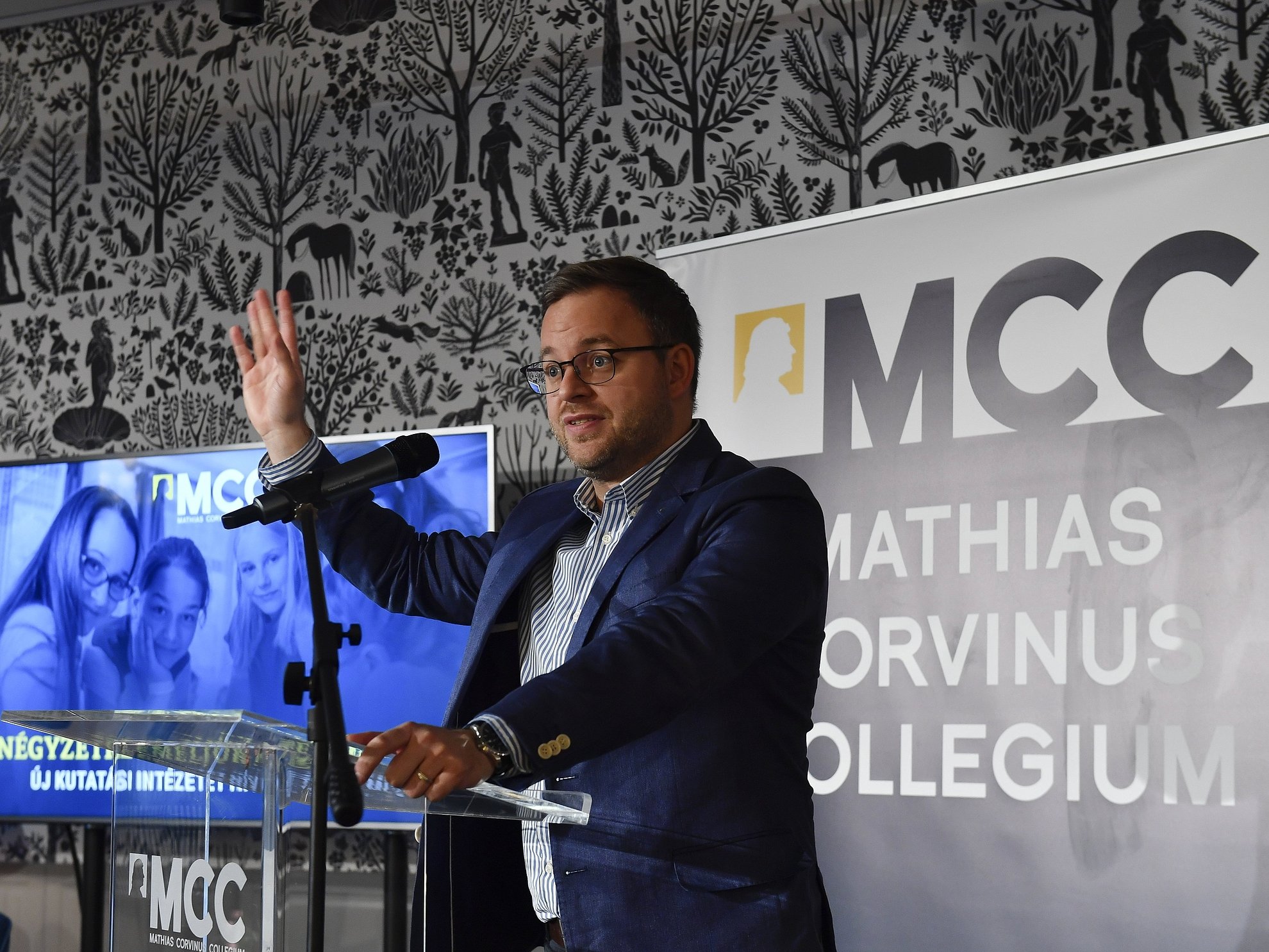 Orbán Balázst helyreigazította az MCC vezetősége
