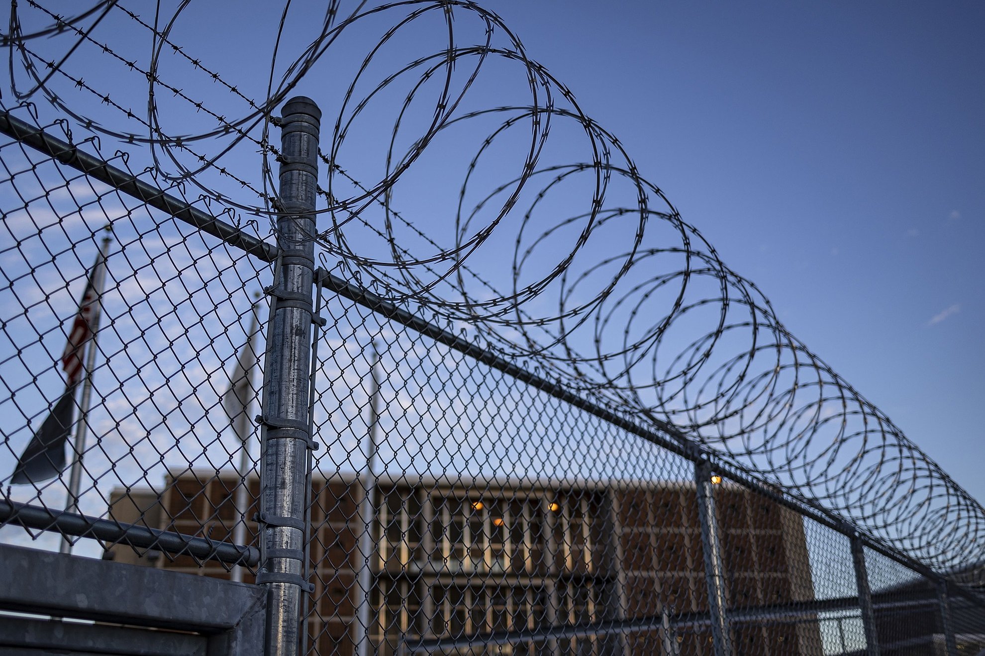 Trump lépett: visszahozná a kivégzőosztagokat