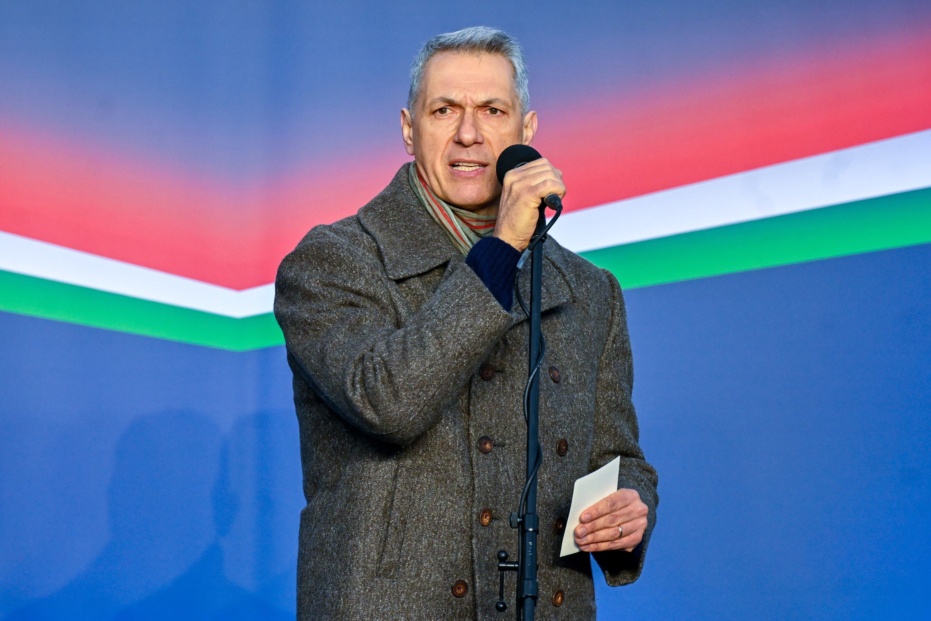 Eddig hallgattak, most keményen beleálltak Lázár János tárcájába